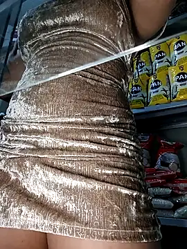 Snapshot of Magica_lorena chatting on October 31, 2025, 1:41 pm Magica lorena online show from October 31, 2025, 1:41 pm