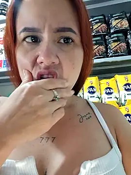 Snapshot of Magica_lorena chatting on November 5, 2025, 1:58 pm Magica lorena online show from November 5, 2025, 1:58 pm