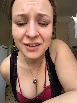 OlgaBuzzz online show from March 6, 2025, 6:41 am