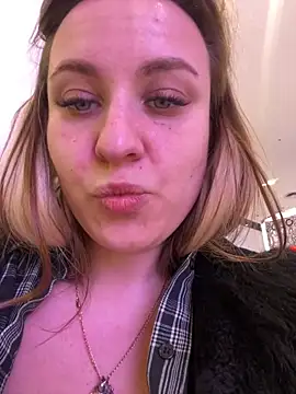 OlgaBuzzz online show from February 6, 2026, 8:54 am