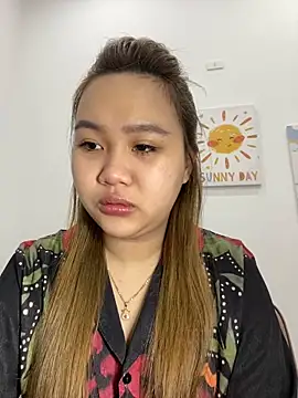 Snapshot of Odette68 chatting on November 29, 2025, 1:17 am Odette68 online show from November 29, 2025, 1:17 am