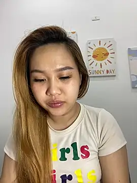 Odette68 online show from January 15, 2026, 2:20 pm