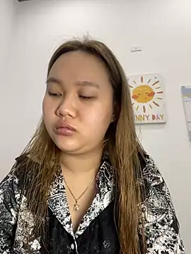 Snapshot of Odette68 chatting on December 1, 2025, 5:08 am Odette68 online show from December 1, 2025, 5:08 am