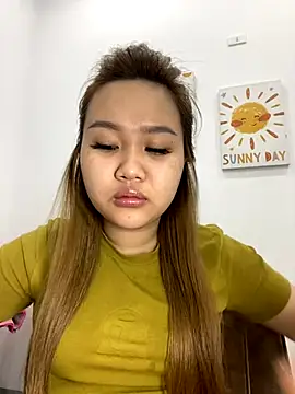 Snapshot of Odette68 chatting on December 4, 2025, 11:59 pm Odette68 online show from December 4, 2025, 11:59 pm