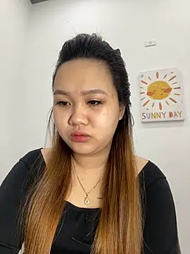 Snapshot of Odette68 chatting on November 14, 2025, 11:19 pm Odette68 online show from November 14, 2025, 11:19 pm