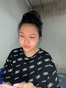 Odette68 online show from July 21, 2026, 12:24 am