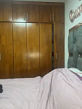 Veronica isaza   online show from February 24, 2026, 12:28 pm