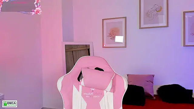 Snapshot of Veronica_isaza__ chatting on November 18, 2025, 12:30 pm Veronica isaza online show from November 18, 2025, 12:30 pm