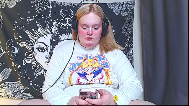 Snapshot of rozzhaos8 chatting on September 30, 2025, 8:59 pm rozzhaos8 online show from September 30, 2025, 8:59 pm