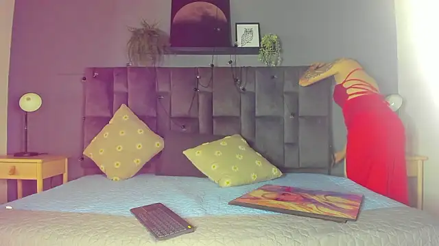 AmbarHills 1 online show from March 3, 2026, 11:39 am