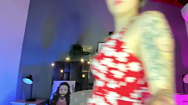 Snapshot of AmbarHills_1 chatting on November 13, 2025, 11:36 am AmbarHills 1 online show from November 13, 2025, 11:36 am