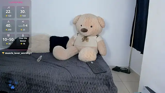 LittleParker online show from April 15, 2026, 1:37 pm