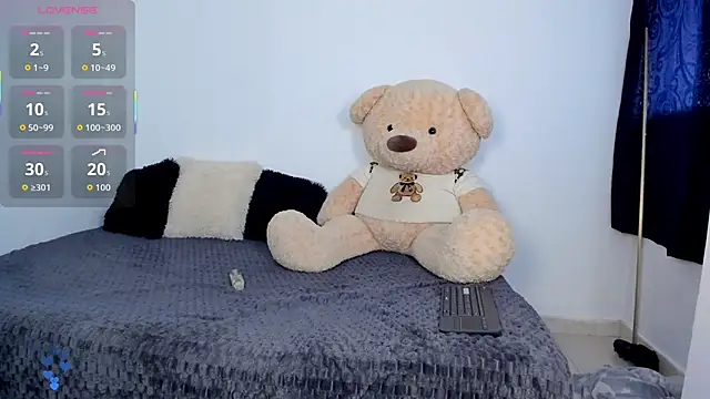 LittleParker online show from December 14, 2025, 12:44 pm