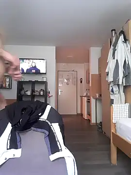 Snapshot of Luukas5239 chatting on September 28, 2025, 11:50 am Luukas5239 online show from September 28, 2025, 11:50 am