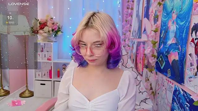 Snapshot of Coconut_Mia chatting on November 17, 2025, 3:16 pm Coconut Mia online show from November 17, 2025, 3:16 pm