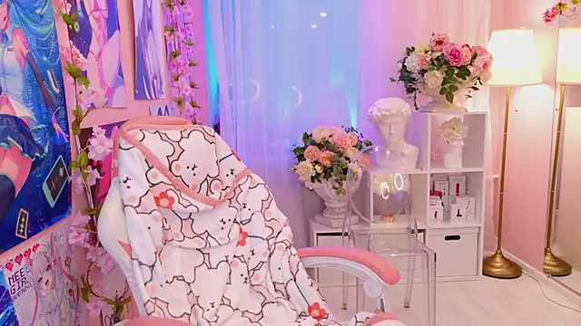 Snapshot of Coconut_Mia chatting on March 22, 2025, 7:53 pm Coconut Mia online show from March 22, 2025, 7:53 pm