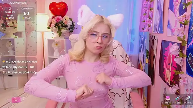 Snapshot of Coconut_Mia chatting on February 15, 2025, 2:04 am Coconut Mia online show from February 15, 2025, 2:04 am