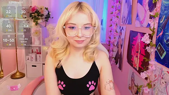 Snapshot of Coconut_Mia chatting on March 8, 2025, 12:11 am Coconut Mia online show from March 8, 2025, 12:11 am