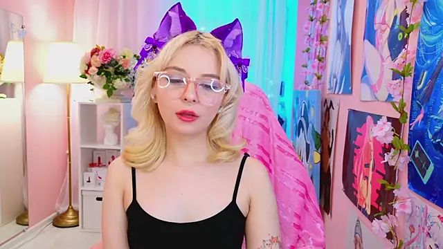 Snapshot of Coconut_Mia chatting on February 20, 2025, 11:21 pm Coconut Mia online show from February 20, 2025, 11:21 pm