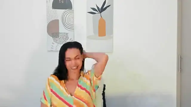 Evawalker  online show from December 4, 2025, 3:27 am