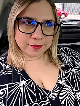 MissMaria online show from March 9, 2026, 6:33 pm