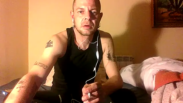 endavantaixi online show from February 28, 2025, 12:21 am