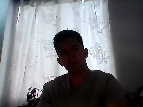 Snapshot of Eliantg chatting on November 15, 2025, 4:22 pm Eliantg online show from November 15, 2025, 4:22 pm