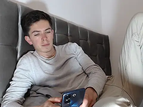 Snapshot of Eliantg chatting on September 18, 2025, 11:30 pm Eliantg online show from September 18, 2025, 11:30 pm