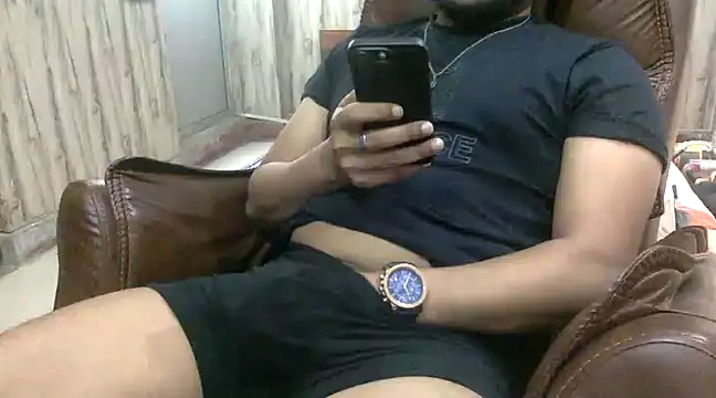 Snapshot of FantasyCock9 chatting on December 9, 2024, 6:01 am FantasyCock9 online show from December 9, 2024, 6:01 am