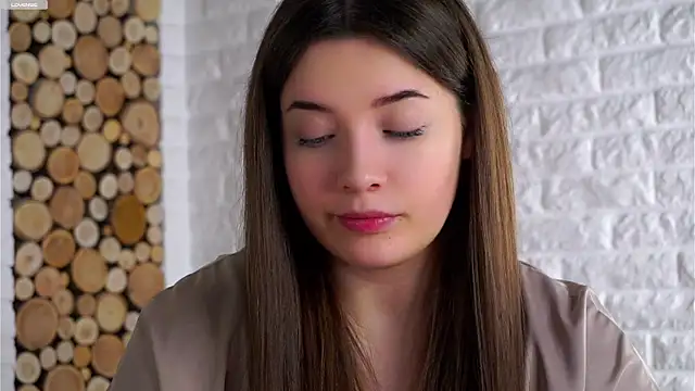 LowOncoming online show from March 6, 2026, 1:55 am