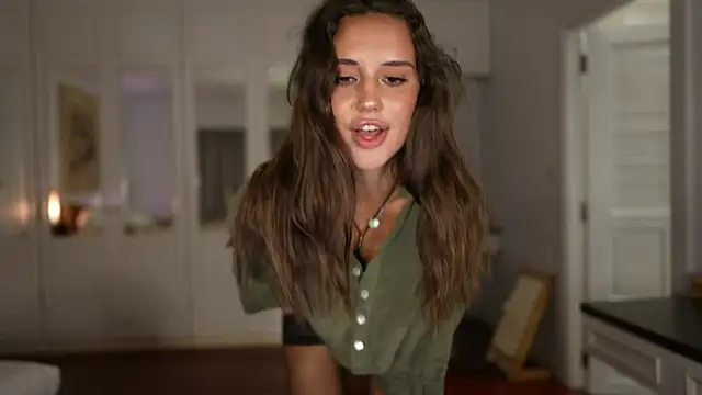 ValerieHill online show from October 11, 2025, 2:40 pm