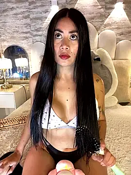  MadiLee  online show from January 17, 2026, 3:21 am