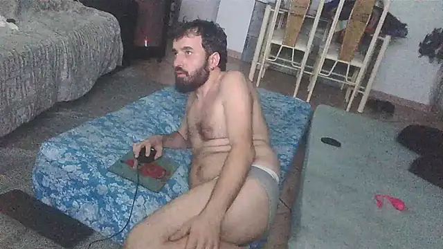 Snapshot of FJcouple chatting on January 17, 2025, 5:11 am FJcouple online show from January 17, 2025, 5:11 am