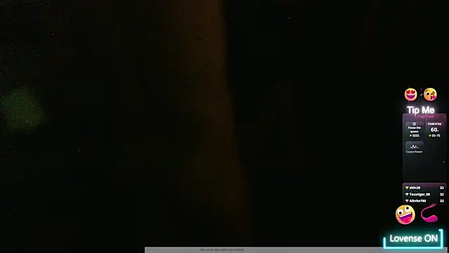 Snapshot of FJcouple chatting on March 16, 2025, 11:05 am FJcouple online show from March 16, 2025, 11:05 am