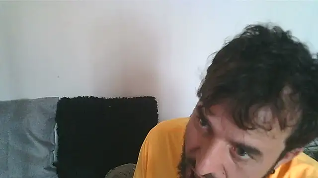 Snapshot of FJcouple chatting on February 11, 2025, 4:02 pm FJcouple online show from February 11, 2025, 4:02 pm