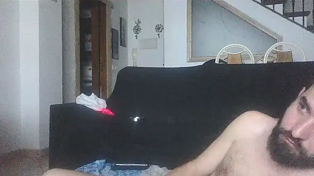 Snapshot of FJcouple chatting on January 8, 2025, 5:37 am FJcouple online show from January 8, 2025, 5:37 am