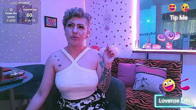 Maria fernandaxxx  online show from February 15, 2026, 11:53 am