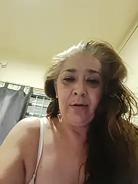 Snapshot of sarethdeivy_ chatting on July 3, 2026, 5:58 am sarethdeivy online show from July 3, 2026, 5:58 am