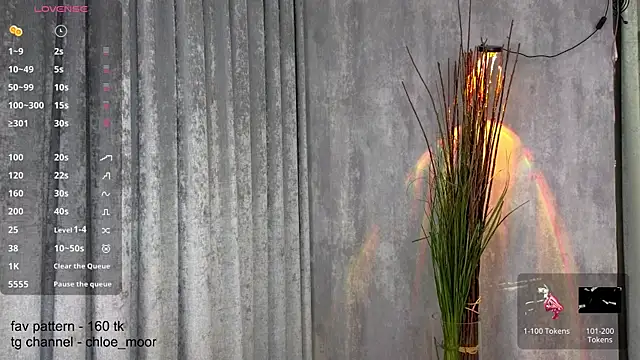 chloe moormoor online show from December 10, 2024, 9:00 pm