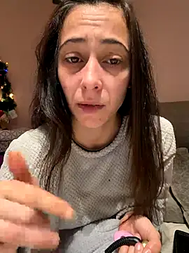 SOFIASWEETSECRETT online show from December 13, 2025, 9:43 pm