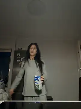 SOFIASWEETSECRETT online show from February 15, 2026, 2:45 am