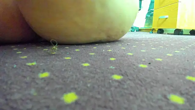 AishaRouhi online show from March 6, 2026, 5:02 am