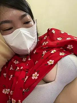 Hachi Sweetbabie  online show from March 7, 2026, 10:43 am