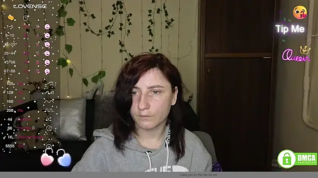 Muse kitty jenia online show from April 18, 2026, 7:07 pm