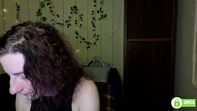 Muse kitty jenia online show from September 14, 2025, 5:19 am