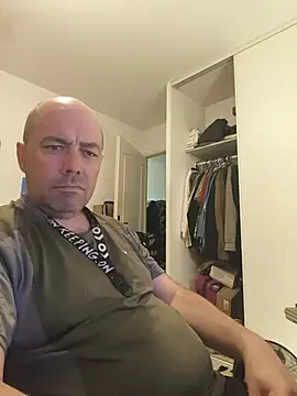 Snapshot of veryverybigdick45 chatting on May 22, 2026, 4:38 pm veryverybigdick45 online show from May 22, 2026, 4:38 pm