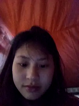 Snapshot of trieungoclnt chatting on March 21, 2025, 9:01 am trieungoclnt online show from March 21, 2025, 9:01 am