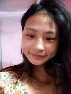 Snapshot of trieungoclnt chatting on October 19, 2025, 5:37 pm trieungoclnt online show from October 19, 2025, 5:37 pm