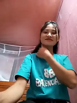 Snapshot of trieungoclnt chatting on October 15, 2025, 4:00 am trieungoclnt online show from October 15, 2025, 4:00 am