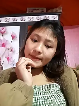 Snapshot of trieungoclnt chatting on February 3, 2025, 7:29 am trieungoclnt online show from February 3, 2025, 7:29 am